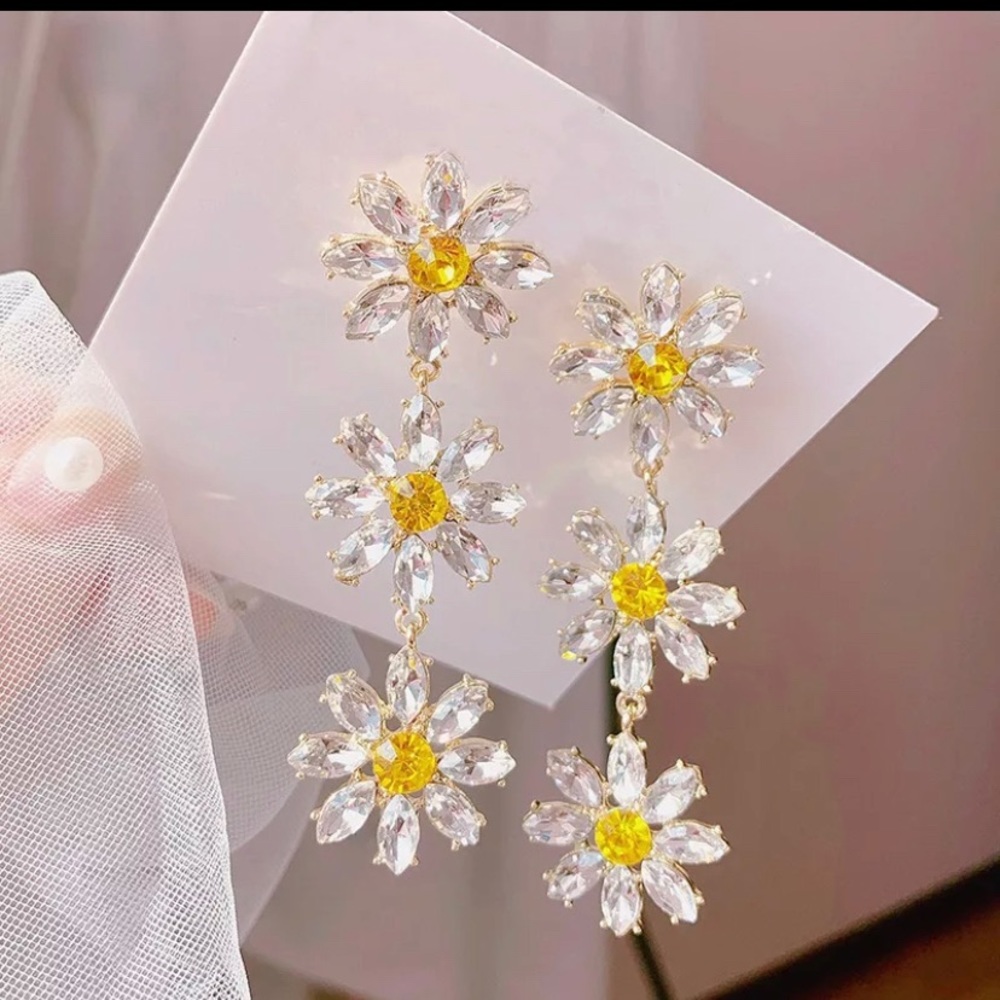 Crystal Flowers Earrings